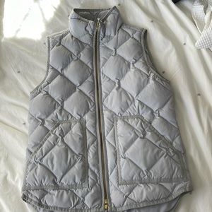 Jcrew light grey vest size XS. Great condition!